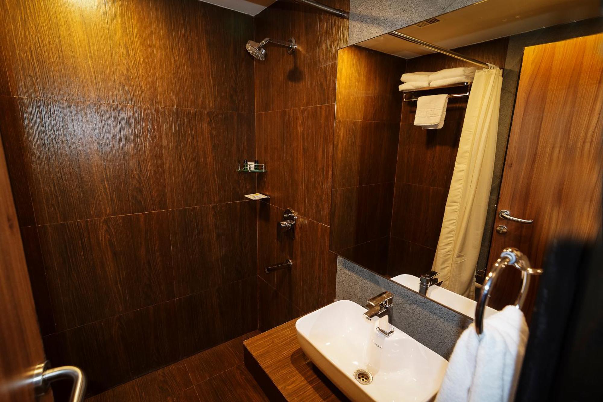 Incredible One Hotel Secundurabad Dış mekan fotoğraf