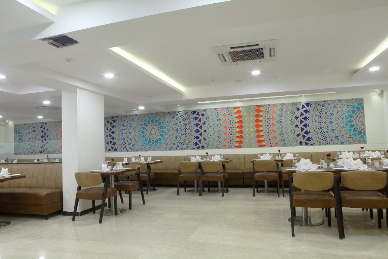 Incredible One Hotel Secundurabad Dış mekan fotoğraf